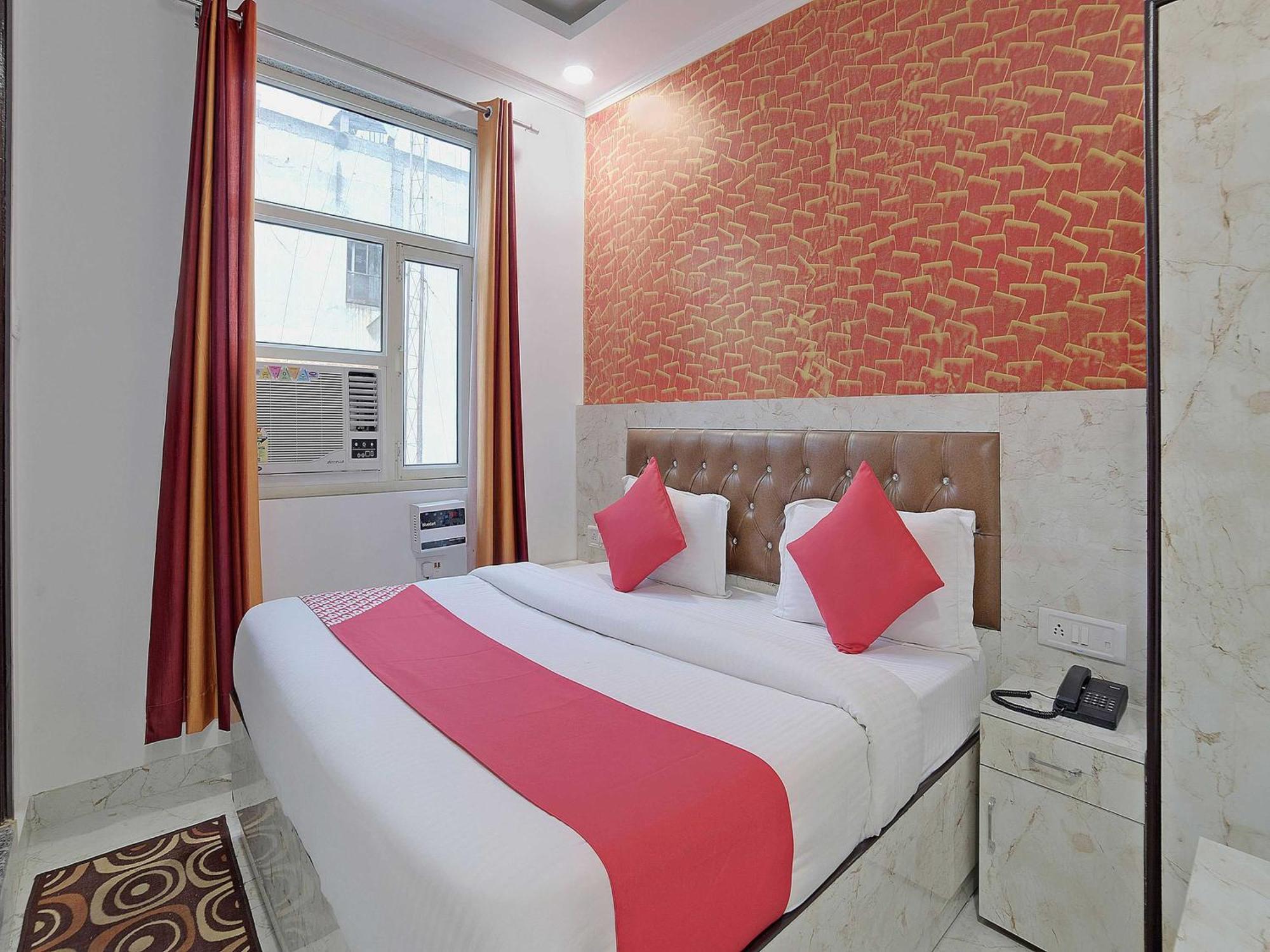 Hotel O Kanak Palace นิวเดลี ภายนอก รูปภาพ